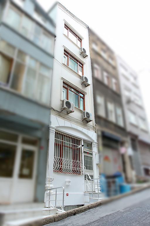 First Suite Taksim Estambul Habitación foto